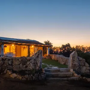 https://montilisciu-apartments.in-sardinia.net