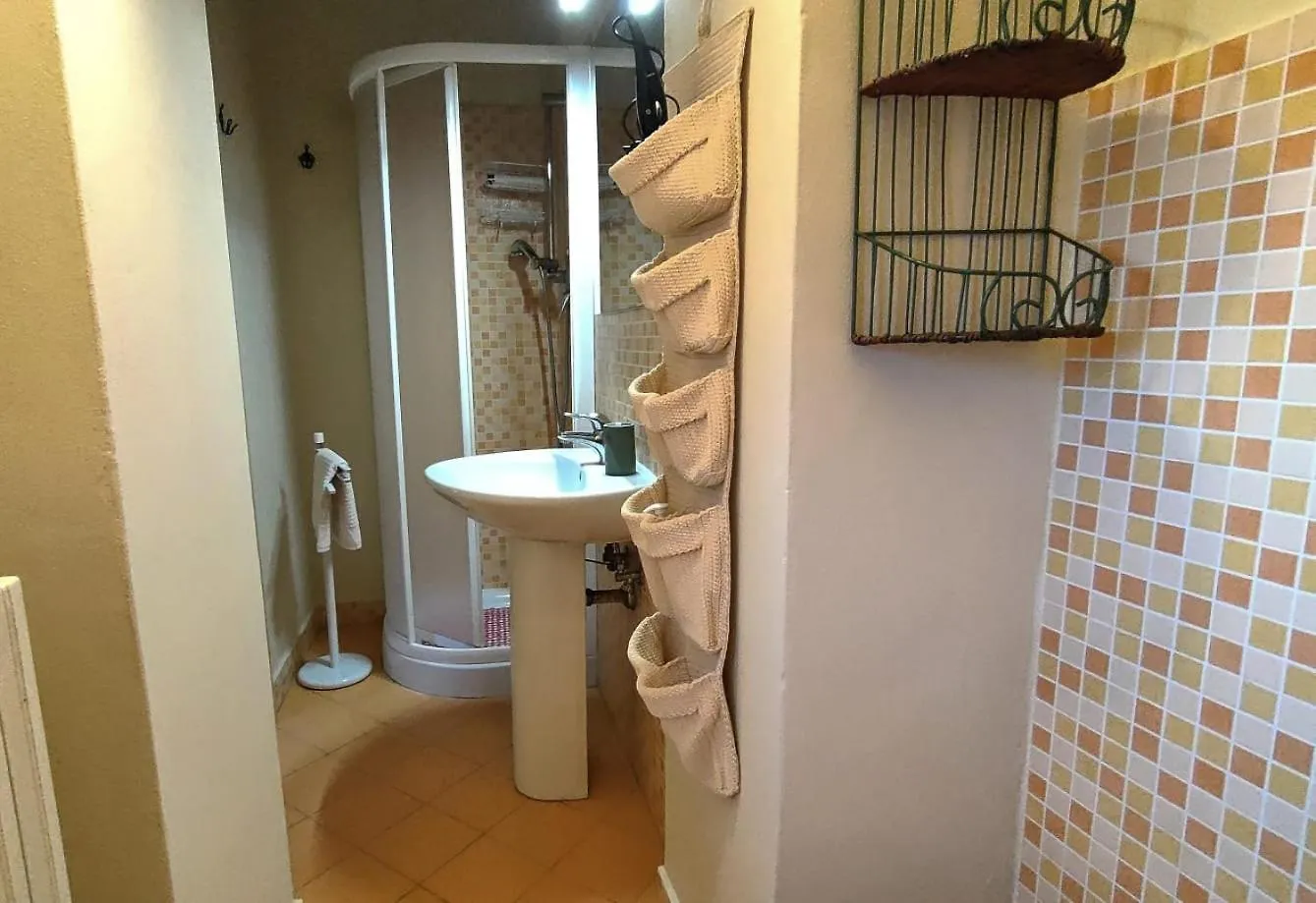 Cozy Tuscany Apartment In Suvereto By Countryside & Sea